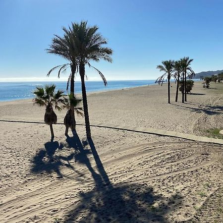 A Stunning 2 Bedroom Apartment 5 Min Walk To The Beautiful Beaches Of Vera Playa Playas de Vera Exterior foto