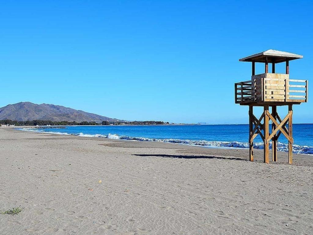 A Stunning 2 Bedroom Apartment 5 Min Walk To The Beautiful Beaches Of Vera Playa Playas de Vera Exterior foto