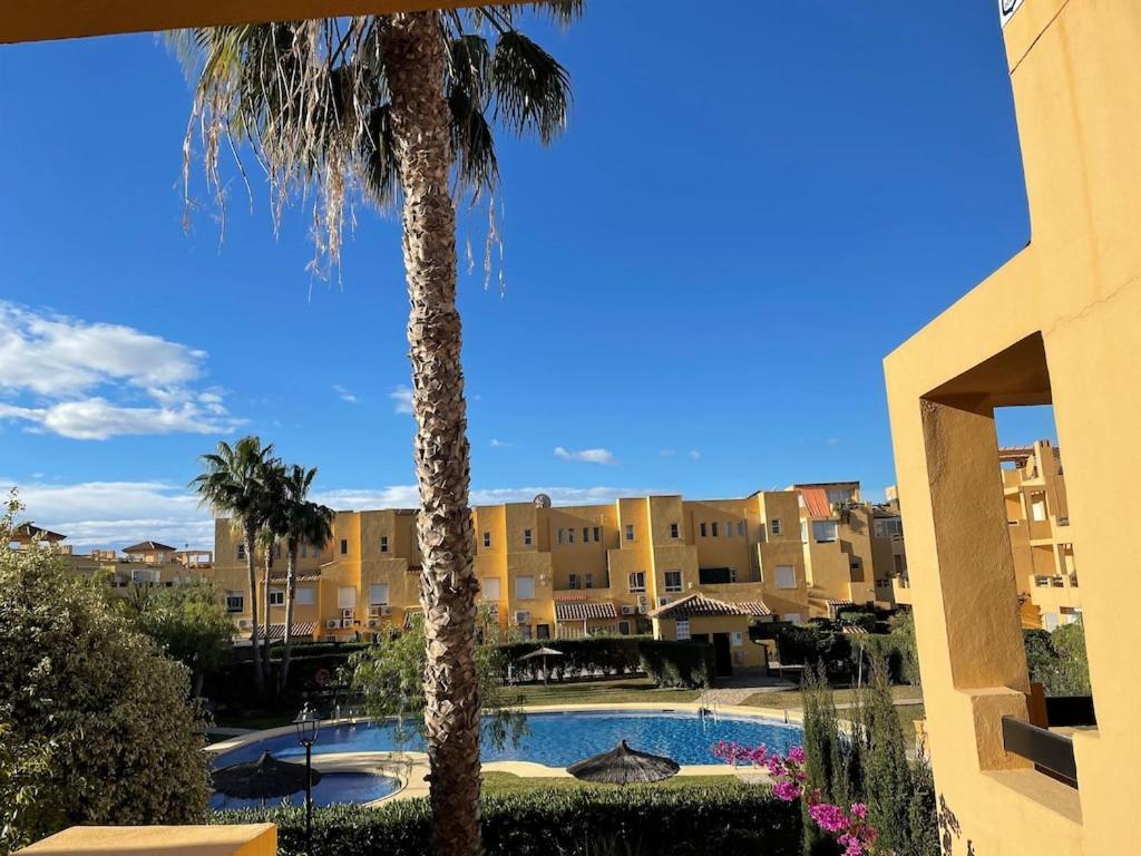A Stunning 2 Bedroom Apartment 5 Min Walk To The Beautiful Beaches Of Vera Playa Playas de Vera Exterior foto