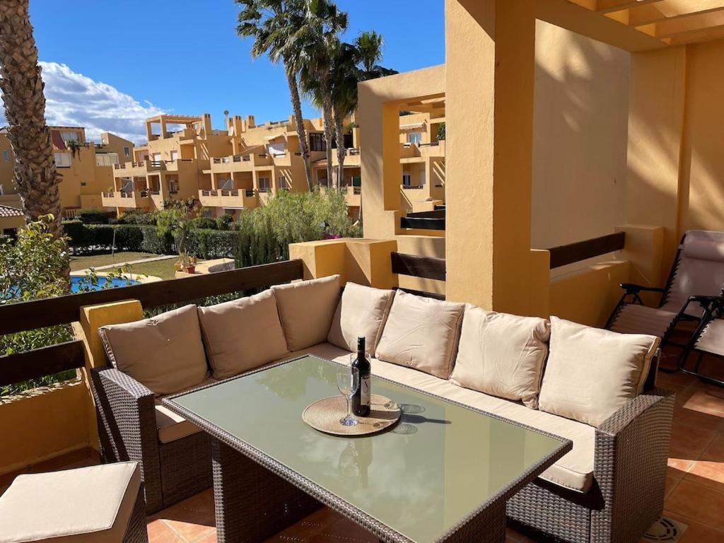 A Stunning 2 Bedroom Apartment 5 Min Walk To The Beautiful Beaches Of Vera Playa Playas de Vera Exterior foto
