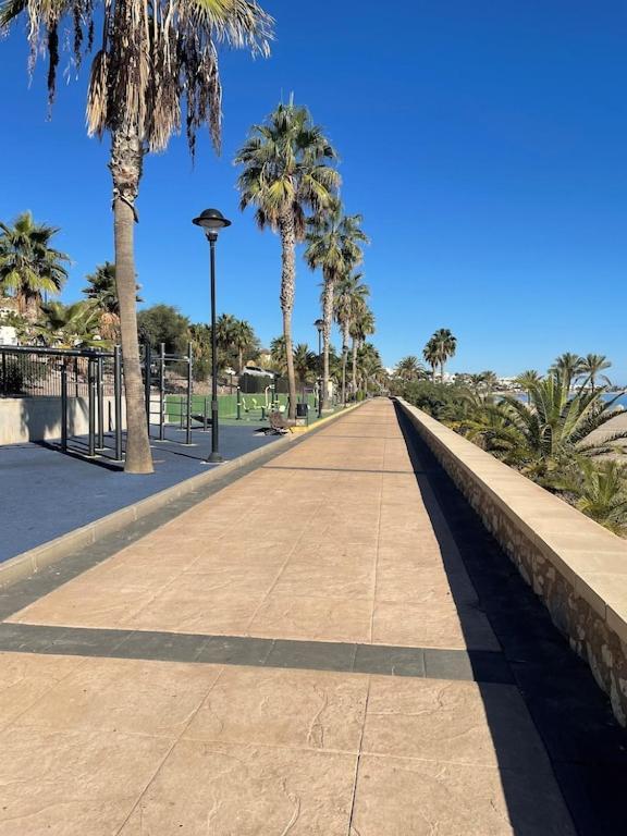 A Stunning 2 Bedroom Apartment 5 Min Walk To The Beautiful Beaches Of Vera Playa Playas de Vera Exterior foto